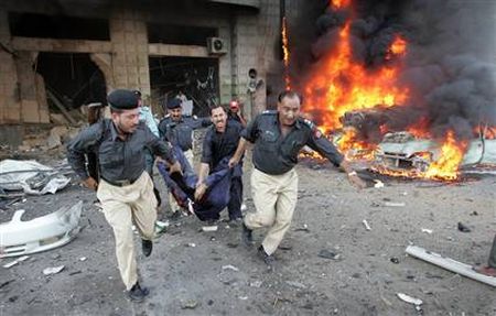 78 οι νεκροί στο Πακιστάν