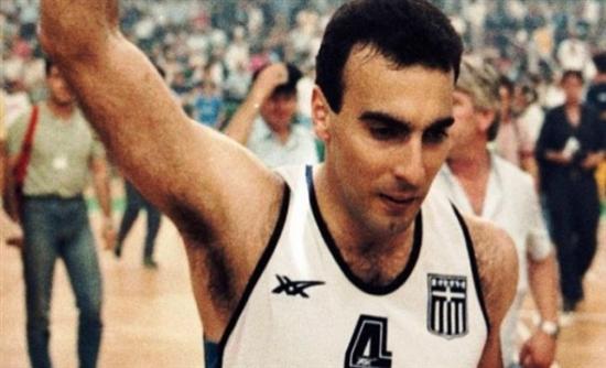 Με την ευχή του Νίκου Γκάλη