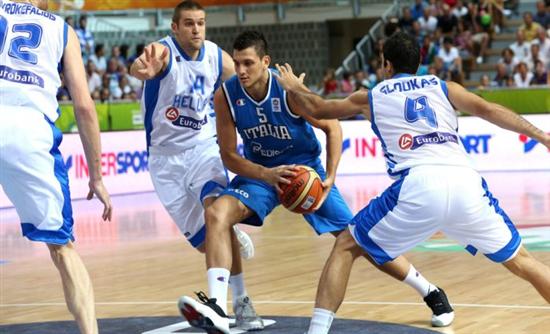 Επιστρέφει το βράδυ η Εθνική