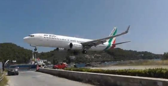 ΒΙΝΤΕΟ-Προσγείωση θρίλερ στη Σκιάθο