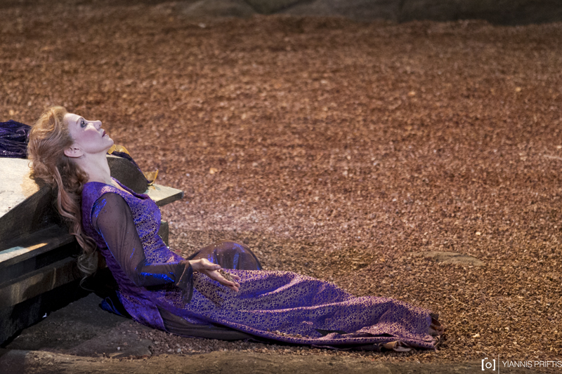 Πέμη Ζούνη: Άφησα δουλειά στην Αμερική για έναν έρωτα