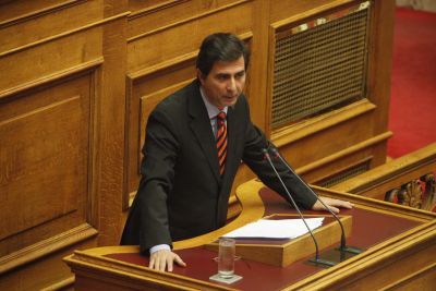 Kατάληψη στο γραφείο του Γκιουλέκα