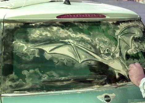 ΦΩΤΟ-Όταν η βρωμιά γίνεται τέχνη