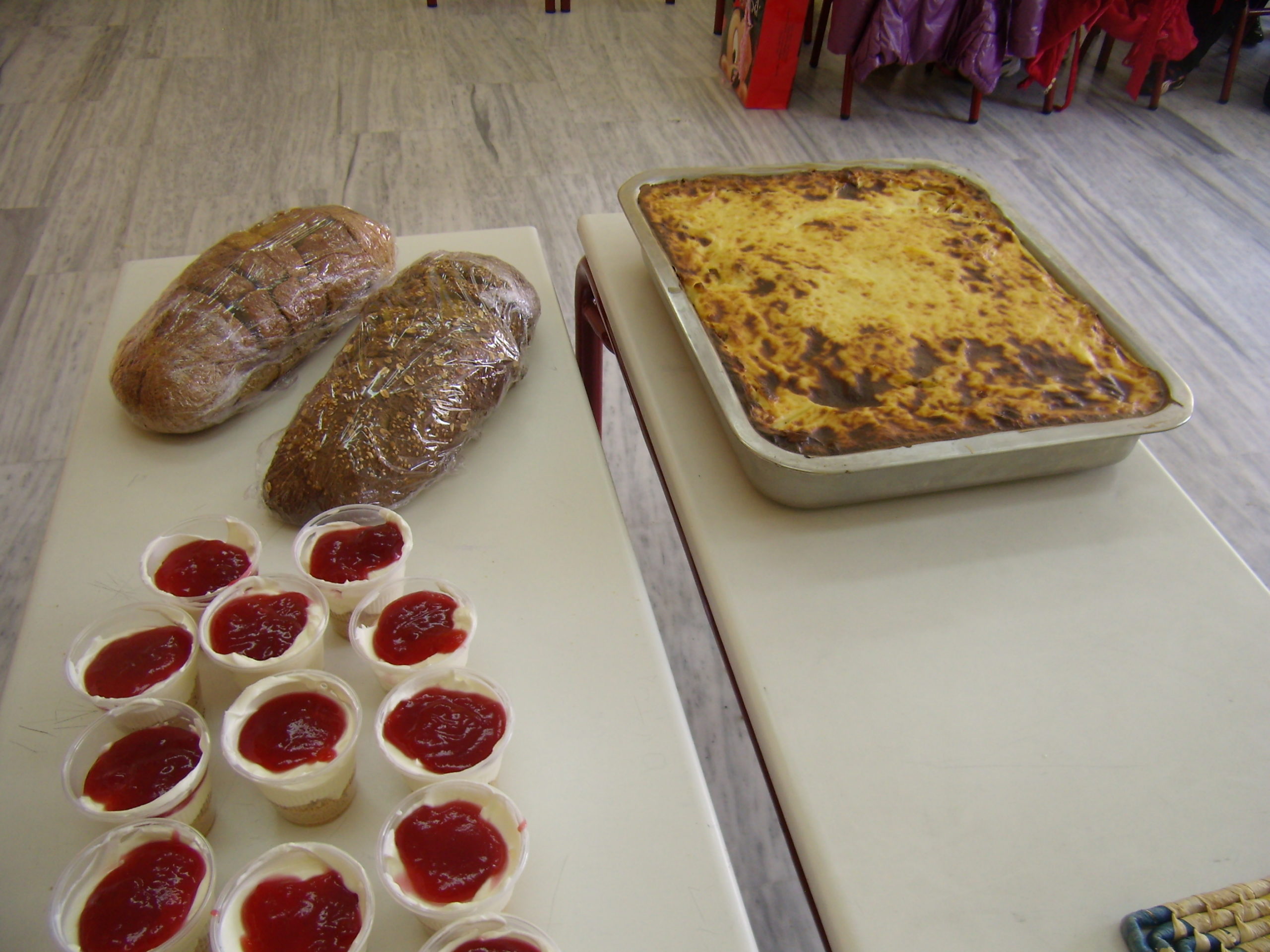 “Όχι στη διανομή τροφίμων από πολιτικά κόμματα”