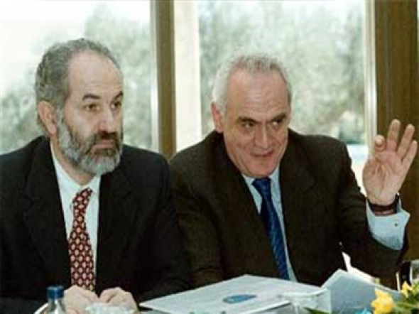 Ελεύθερος με περιοριστικούς όρους ο Κάντας