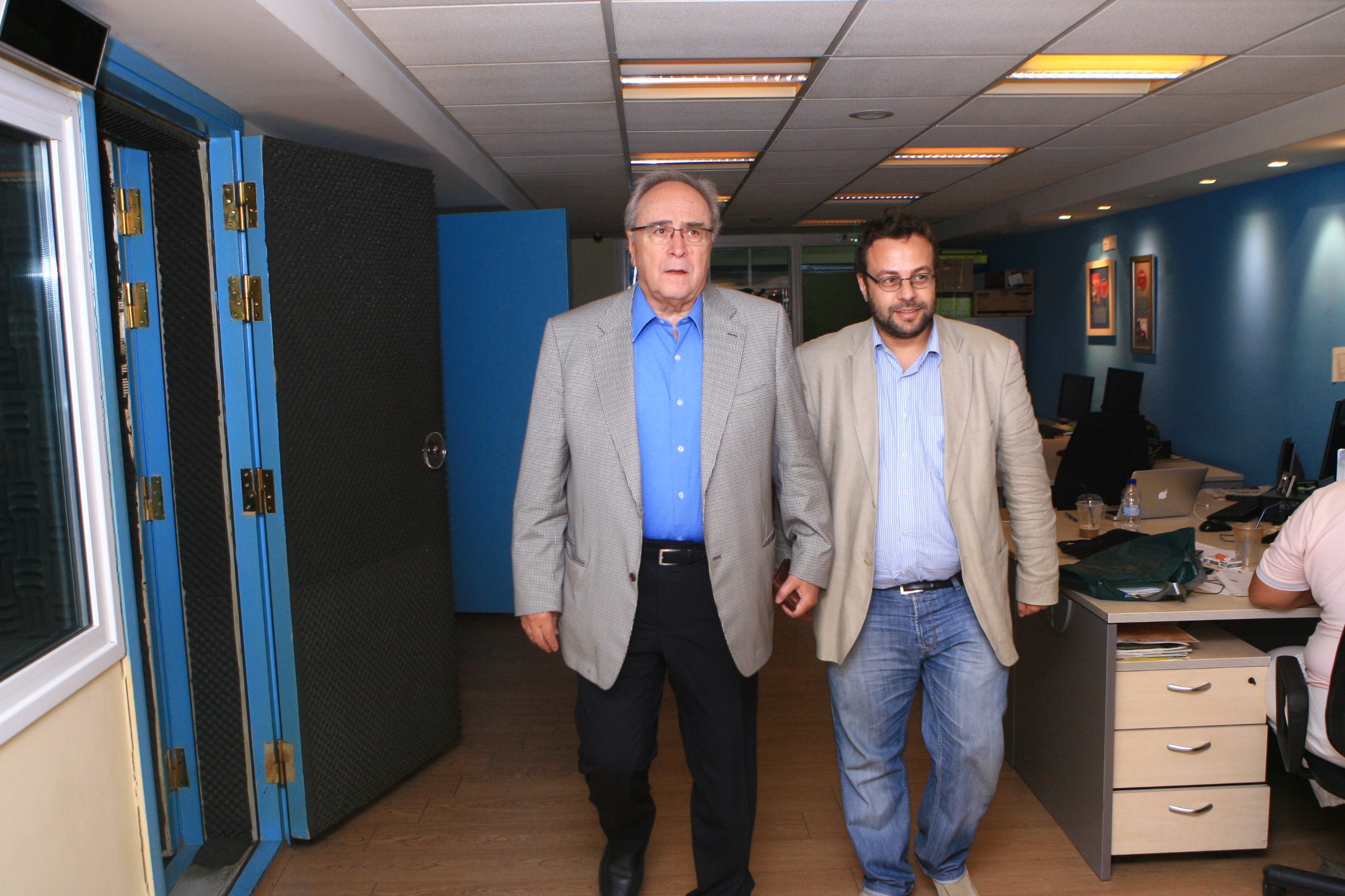 ΦΩΤΟ-Ο Κωνσταντόπουλος στον Real Fm