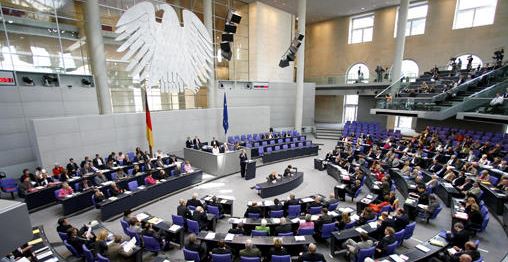 «Μάχη» για τα γερμανικά υπουργεία