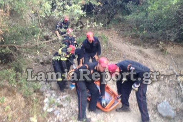 Ηλικιωμένος ανασύρθηκε νεκρός από γκρεμό