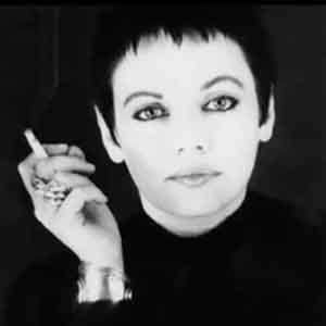 “Όχι στις αγιοποιημένες μπαρούφες”