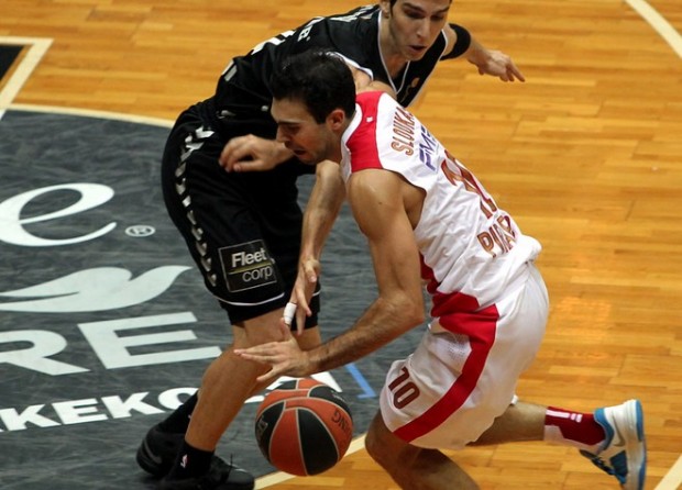 Στην Πόλη δεν χάνει