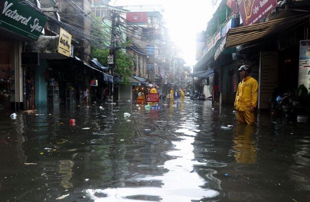 Nεκροί από τις πλημμύρες
