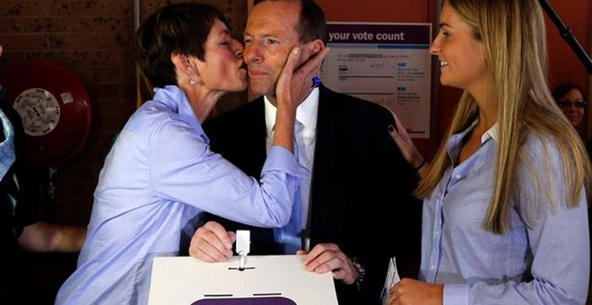 Αυστραλία-Σάρωσε ο Άμποτ