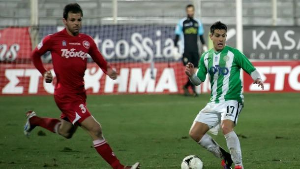 Αυλαία με δύο ματς