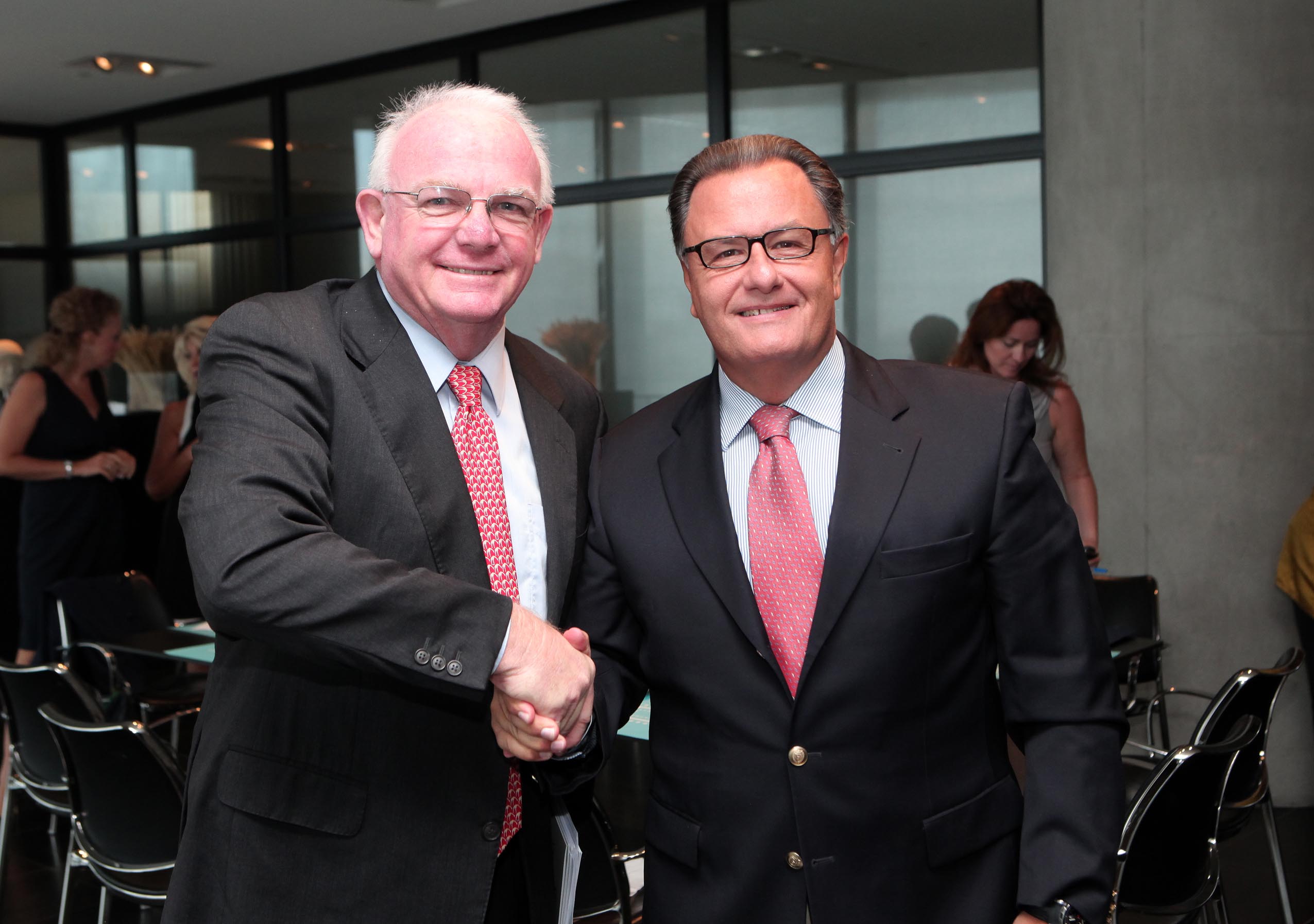 Κοινή στρατηγική για την επιστροφή των Γλυπτών