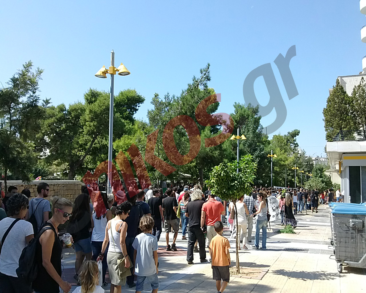 ΤΩΡΑ-ΦΩΤΟ: Αντιφασιστικό συλλαλητήριο