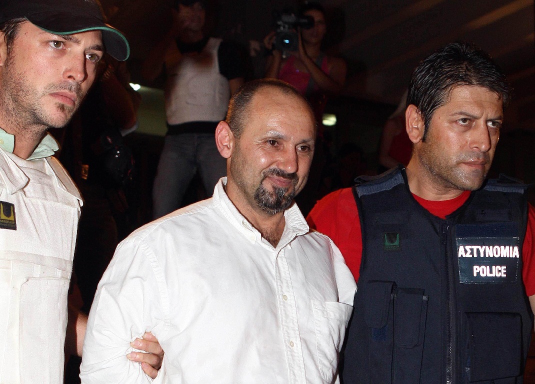 Εκτός Ελλάδας τα λύτρα…