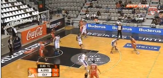 BINTEO-To εκπληκτικό κάρφωμα του Πέτγουεϊ