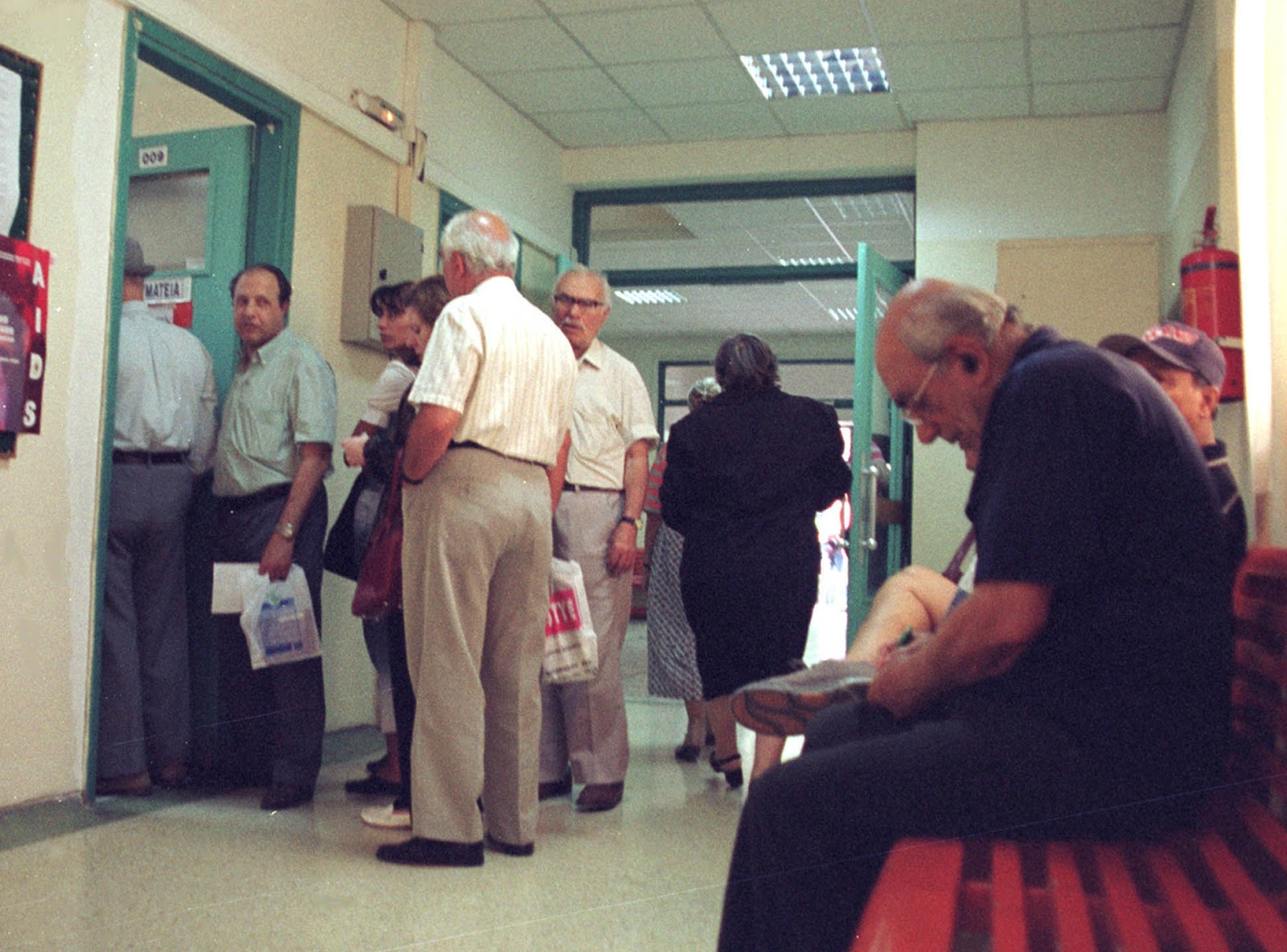 Σε ιδιώτες η ασφάλιση