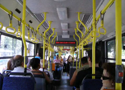 «Ελευθέρας»…στα λεωφορεία