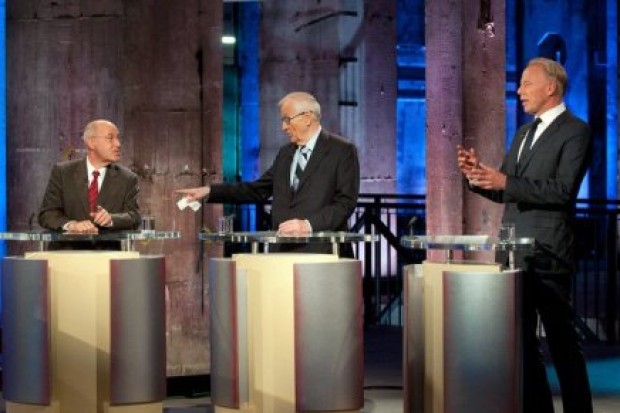 Γερμανία: Ελλάδα, μισθοί, συντάξεις στο “μικρό ντιμπέιτ”