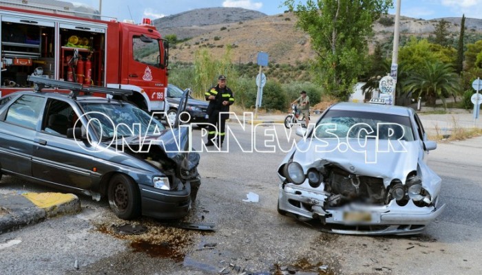 Τώρα-Εγκλωβισμένο άτομο σε τροχαίο