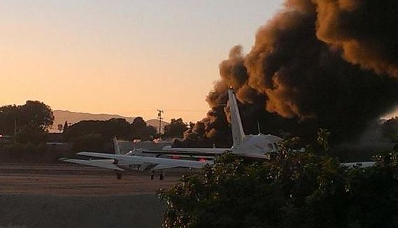 Συντριβή αεροπλάνου στη Σάντα Μόνικα