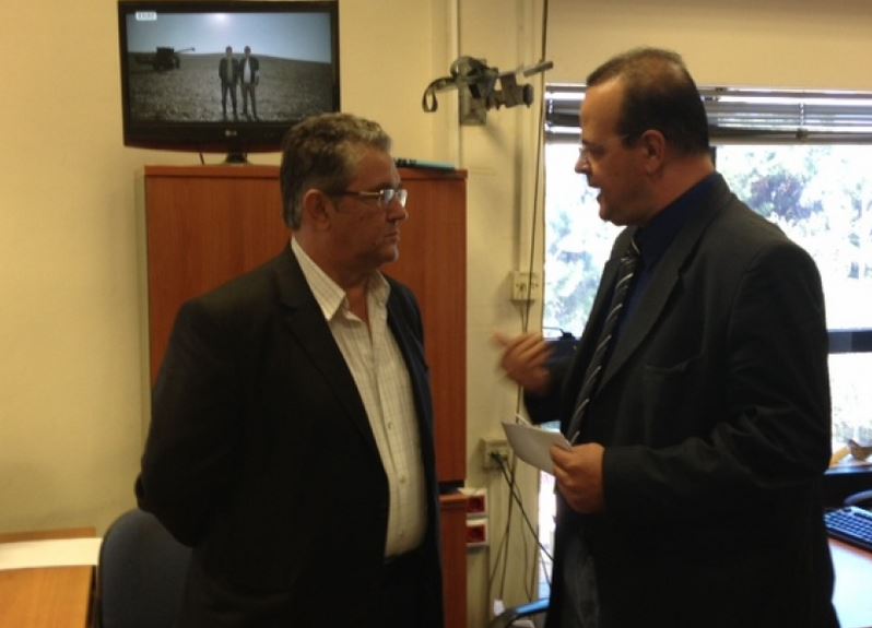 Είδε τους σχολικούς φύλακες ο Δ. Κουτσούμπας