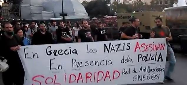 ΒΙΝΤΕΟ-Καταλανοί διαδήλωσαν για τη δολοφονία του Παύλου Φύσσα