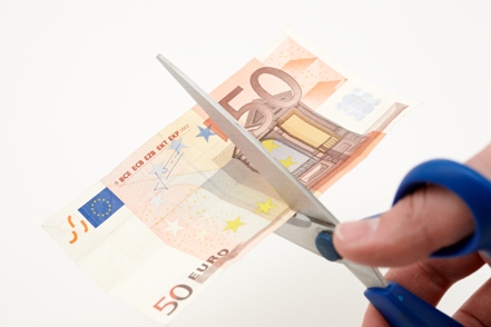 Σενάρια για περικοπές συντάξεων