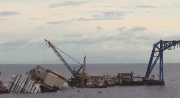 ΒΙΝΤΕΟ-Οι προετοιμασίες για την ανέλκυση του Concordia