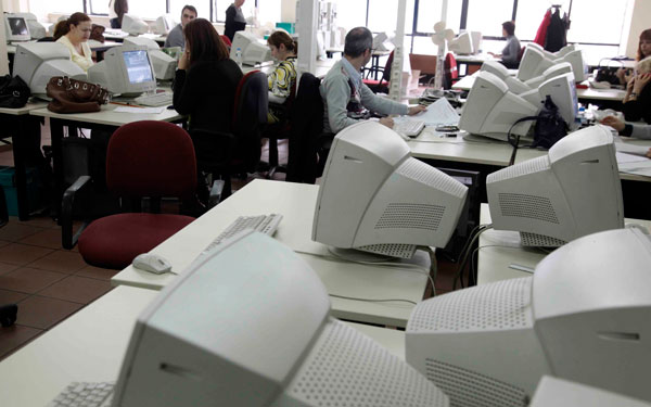 Στο ΙΚΑ θέλει η τρόικα τα «ευγενή» Ταμεία