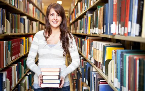 Ανοίγουν την πόρτα οι πρωτοετείς