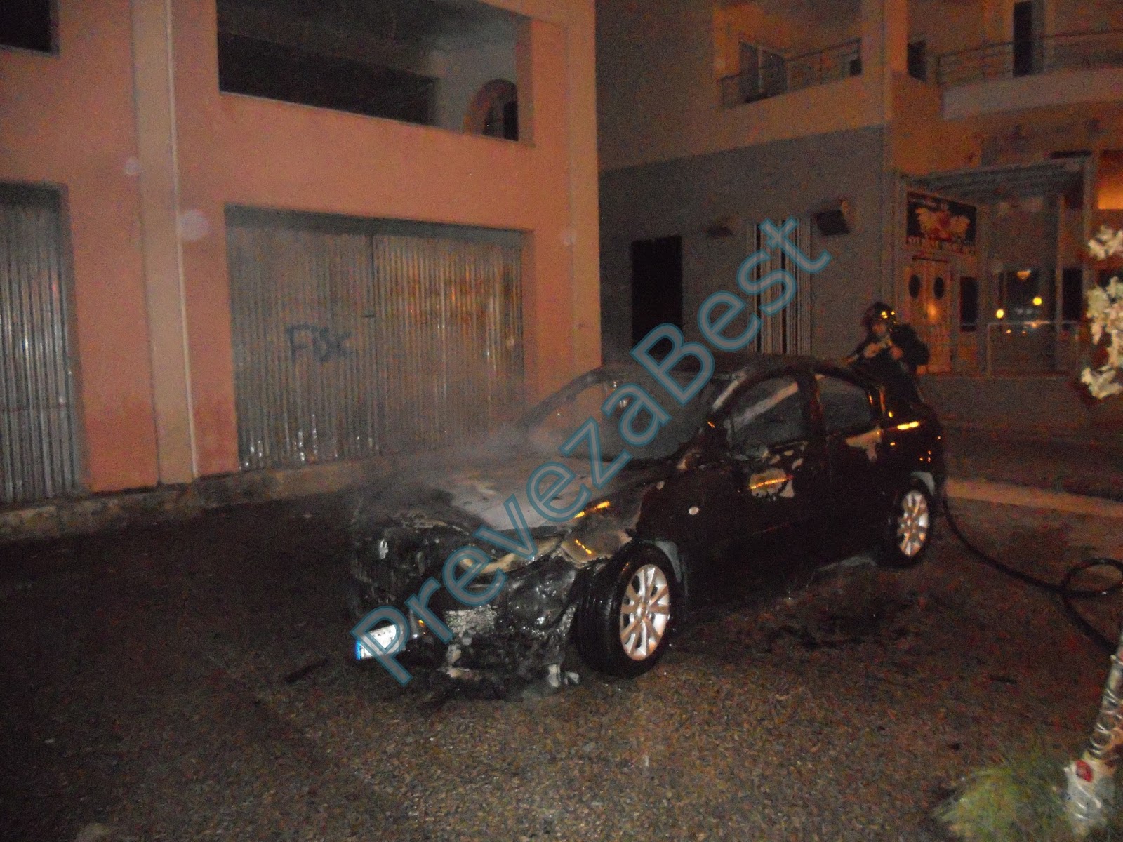 Πρέβεζα: Στις φλόγες αυτοκίνητο