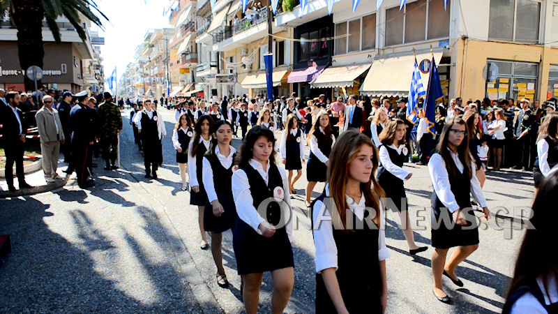 ΦΩΤΟ- Κεφαλή αριστερά…