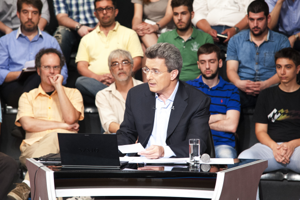 ΒΙΝΤΕΟ-Ο Γιάννης Στουρνάρας ζωντανά “στον ενικό” απόψε στις 11:30