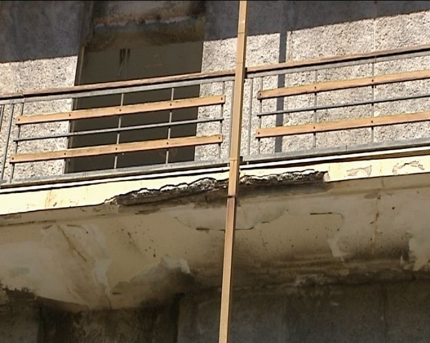 Κτίριο κίνδυνος-θάνατος στα Χανιά