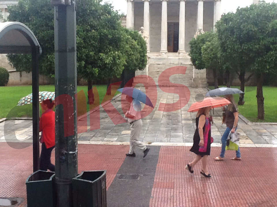 ΦΩΤΟ-Καλημέρα με βροχή