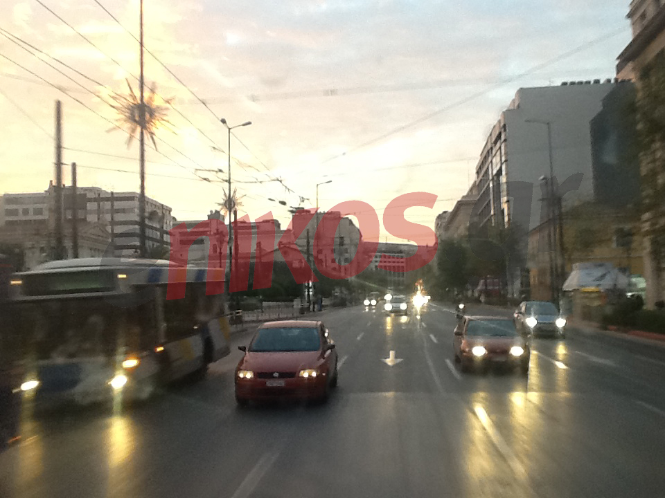 ΦΩΤΟ-Η Αθήνα ξύπνησε