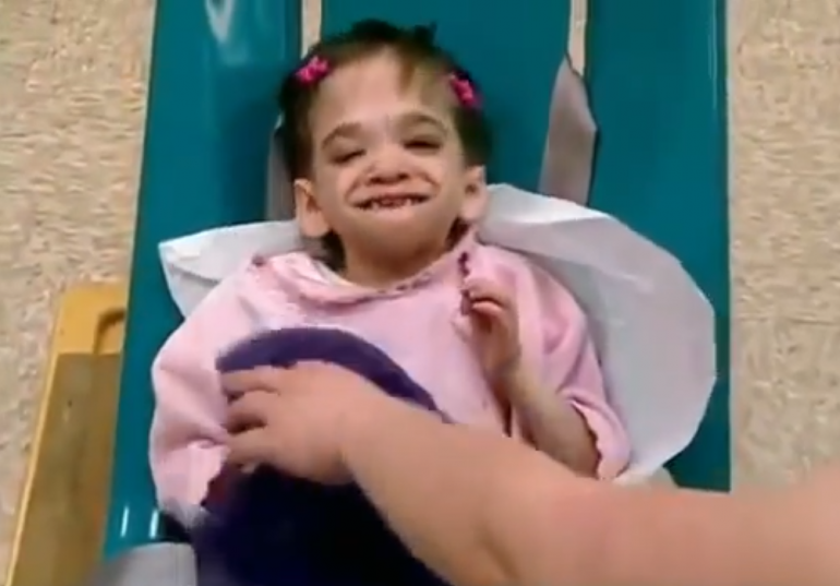 «Έσβησε» το κορίτσι που δεν μεγάλωνε