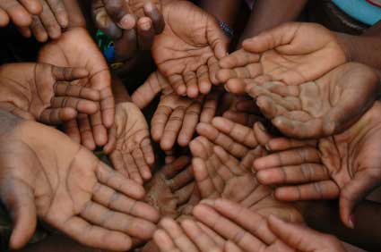 Συρία: «Φάτε σκύλους και γάτες»