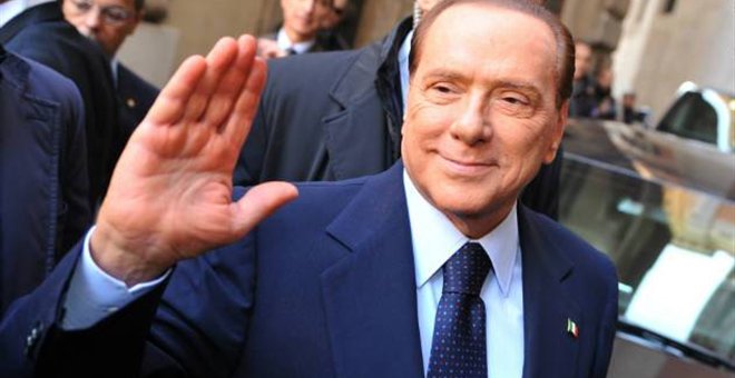 1 χρόνος κοινωφελούς εργασίας για τον Μπερλουσκόνι