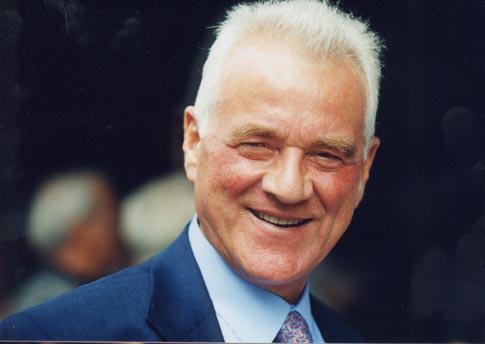 Μια πρώην Μις Κόσμος στο κοινοβούλιο