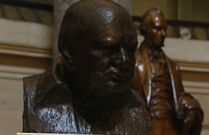 Προτομή του Τσόρτσιλ στο Καπιτώλιο