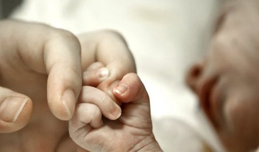 Άμεσα παιδί με 20.000 ευρώ