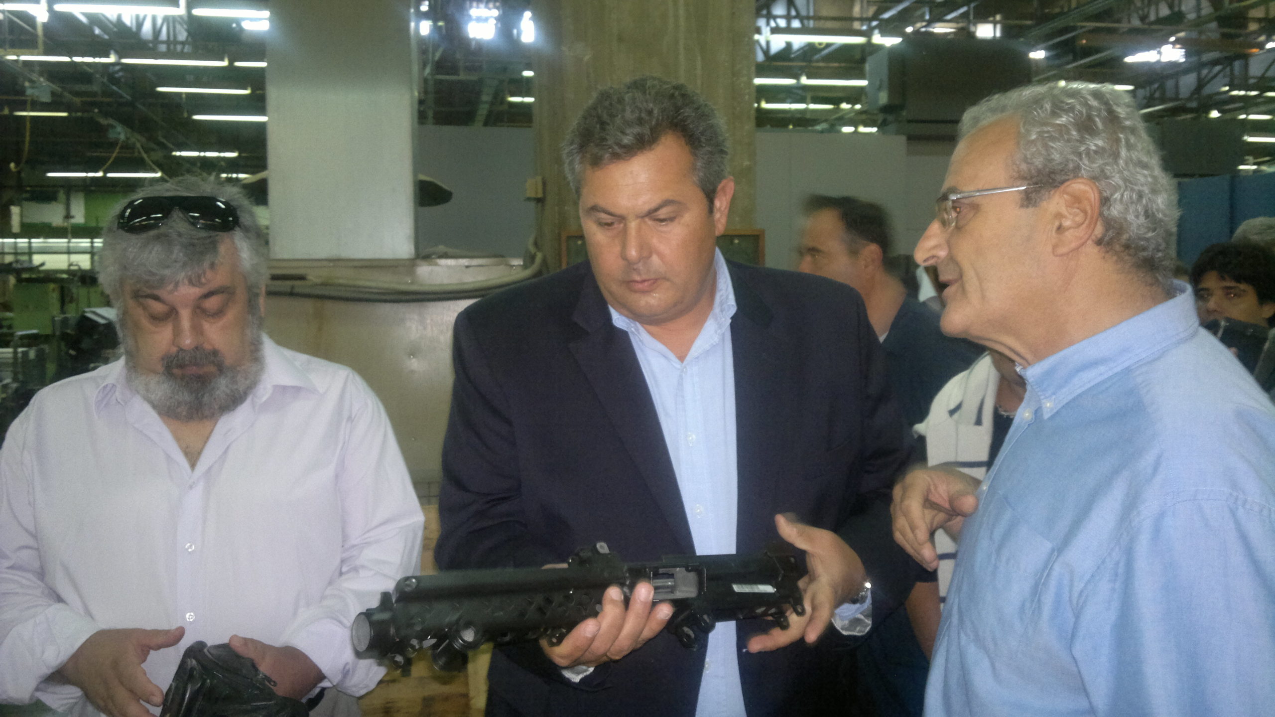 ΦΩΤΟ-Στα ΕΑΣ Αιγίου ο Καμμένος