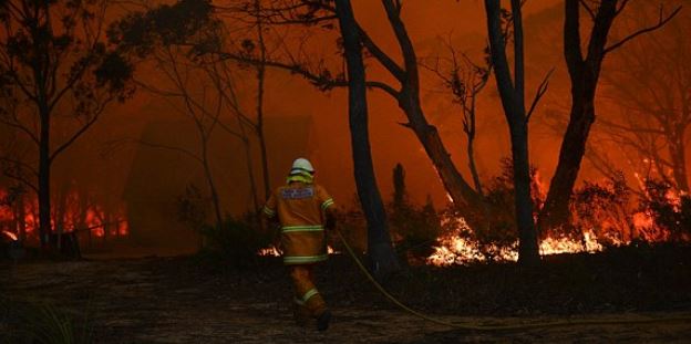 Νεκρός πυροσβέστης