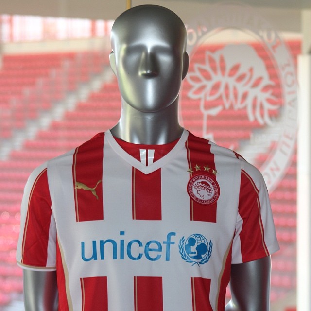 ΦΩΤΟ-Η Unicef στη φανέλα του Ολυμπιακού