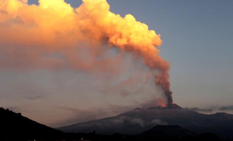 Έκρηξη στο ηφαίστειο στο Όρος Αίτνα