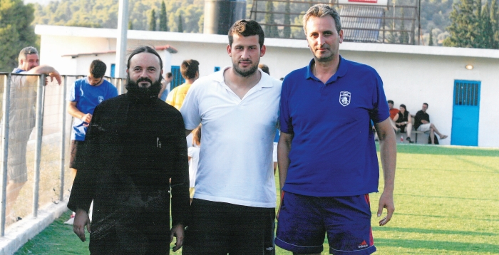 O πατήρ Παύλος του… ποδοσφαίρου