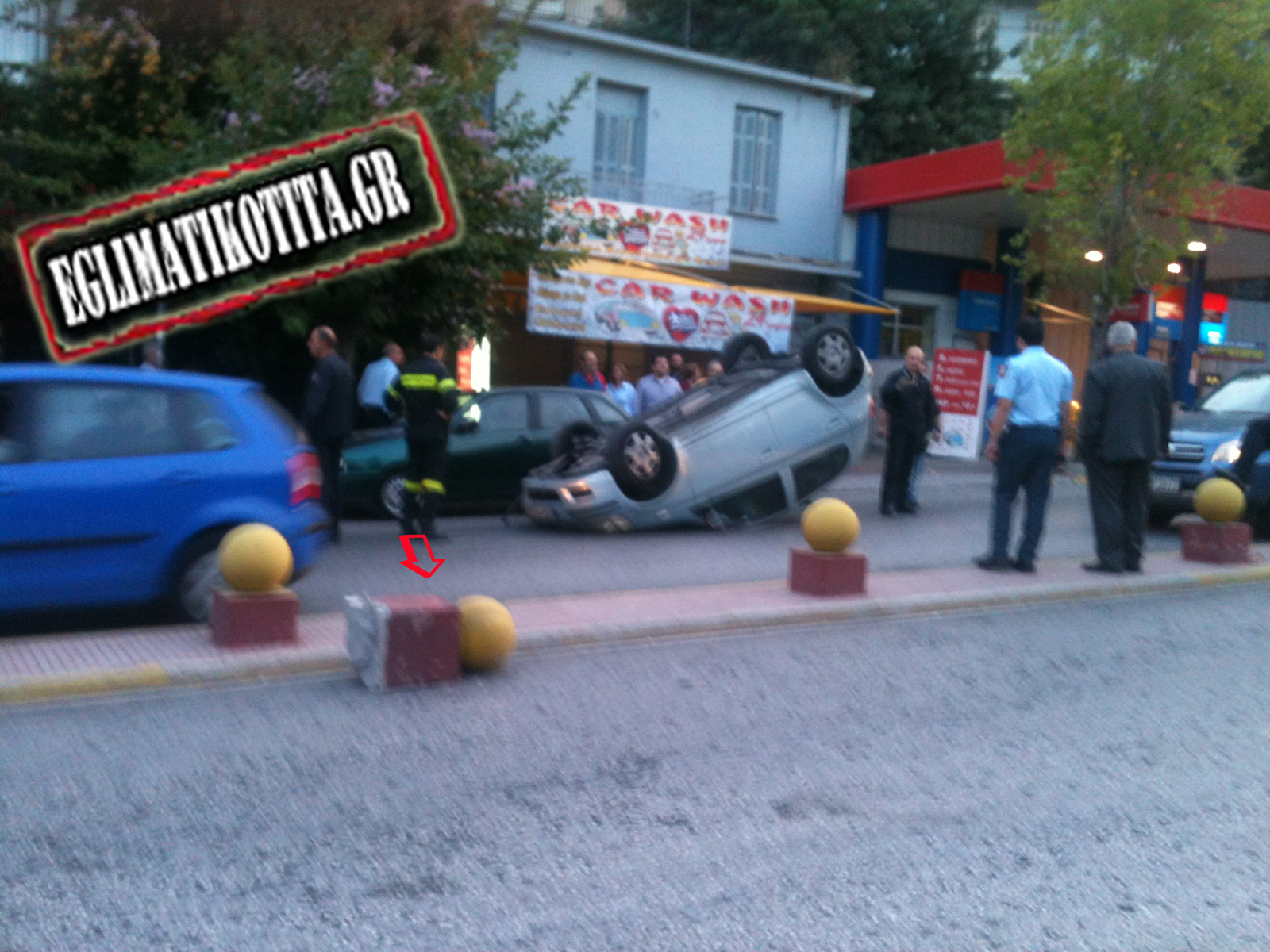 ΦΩΤΟ-Τροχαίο κοντά στα δικαστήρια